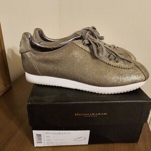 Donna Karan Women's Tennis Shoes Metallic Pewter Sz 9